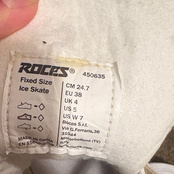 Roces Ice Skates - Picture 2 of 3